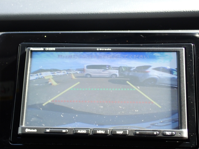 �o�b�N�J�����������Ă���܂��B���Ԏ��ɑ�ϖ��ɗ����܂�������Ԃ����ȕ��ɂ��֗��@�\�ł���