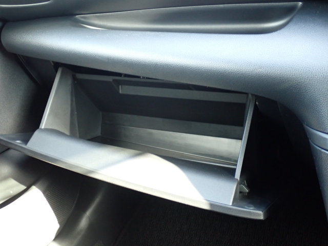 ���[�����Ղ�O���[�u�{�b�N�X�B