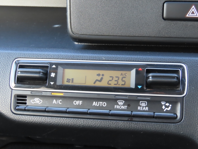 �I�[�g�G�A�R�������B���x�ݒ肪�ł��āA�������K�ł���B