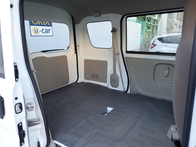 ���S���Ă���蒸���钆�ÎԂ�ڎw���ăI���b�N�X�F�蒆�ÎԂł͌��i�Ȋ�ɂ����ď��i�����I���Ă���܂��I