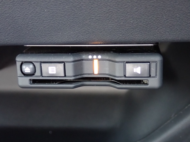 ETC���������Ă��܂��B�m���X�g�b�v�ŗ�������ʉ߂ł��܂��B���ꂵ�������ł���ˁB