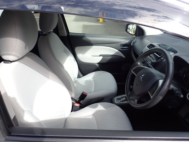 �t�����g�V�[�g�A��ԗǍD�ň��S�ł��B�傫�ȉ�����Ȃ����S�ł�