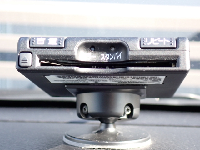 ETCも装備しています。ノンストップで料金所を通過できます。うれしい装備ですよね。