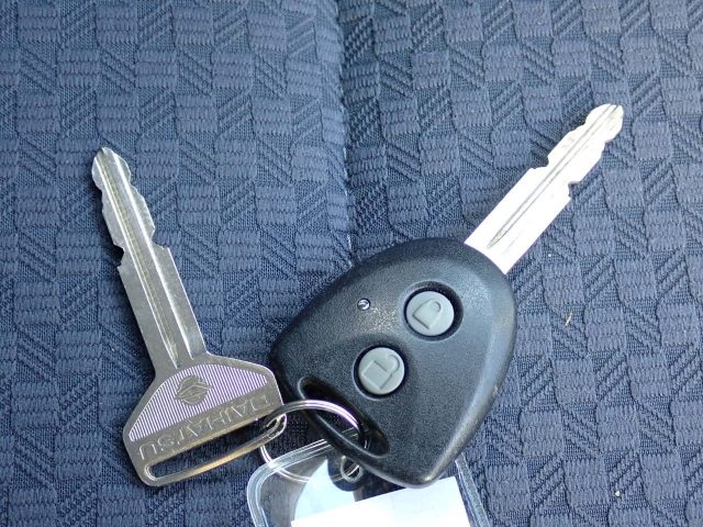 ボタン一つでらくらく開錠、施錠♪リモコンキー付きです