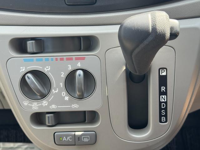 車両の詳細や状態に付きましてはスタッフまでお気軽にお問い合わせください。