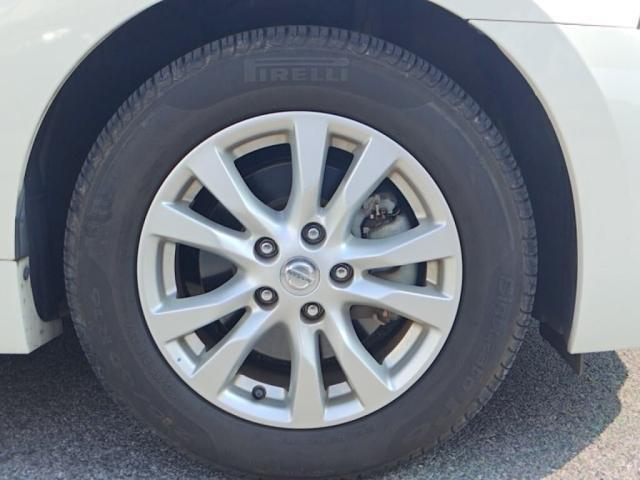 後悔しないお車選びを約束☆全国納車・走行テスト済み＆無料保証付☆お客様により良い情報をご提供出来る様に私共は一台一台手を抜かず一生懸命ご紹介いたしてまいります☆