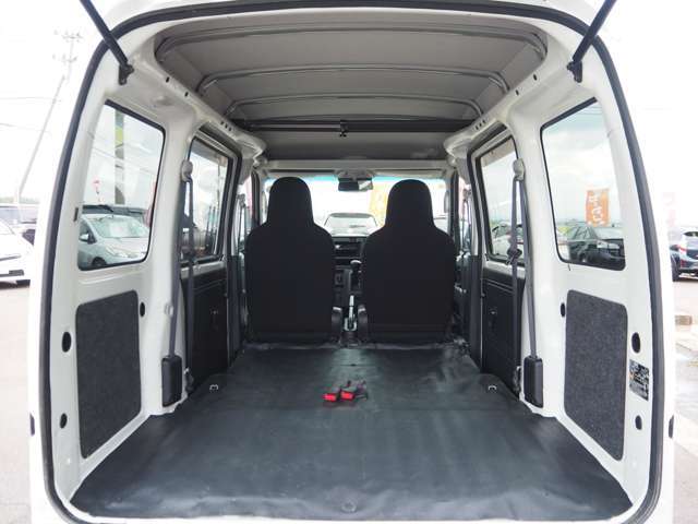 �t���t���b�g�ɂȂ�A�L�X�ȉ׎��ɂȂ�g��