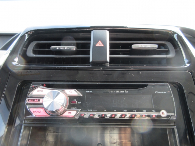 �����̍D���ȉ��y�𒮂��Ȃ���A�������h���C�u��