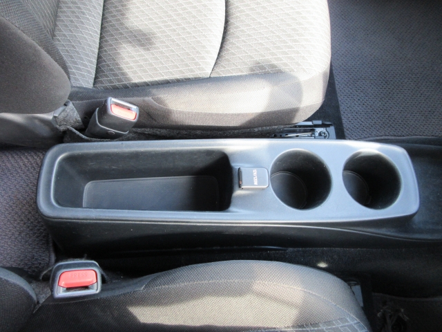 �Z���^�[�R���\�[���Ƀh�����N�z���_�[���t���Ă��܂��B