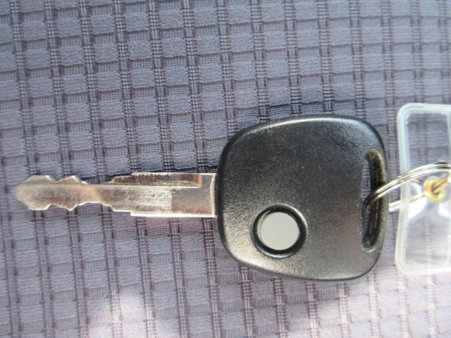 �{�^����ł炭�炭�J�􃊃��R���L�[�t���ł��B