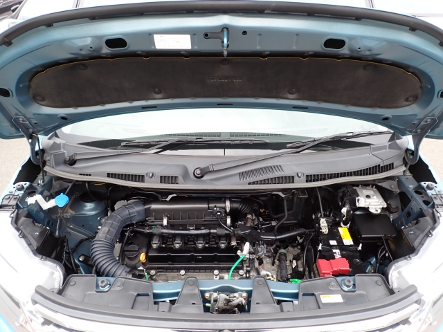 �G���W�����[�������ꂢ�ł���B�@�֋@�\�n���ǍD�ł��B�[�ԑO�ɓ_���������s���܂��B�G���W���I�C���E�I�C���t�B���^�[�E�G�A�R���t�B���^�[�E���C�p�[�S���͕K�������v���܂�