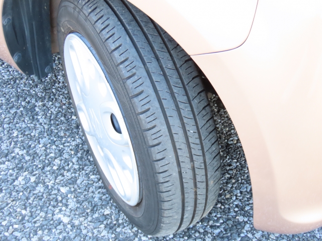 タイヤもしっかり残っています