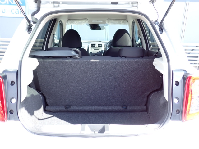 �ʏ펞�̃��P�b�W�X�y�[�X�ł��I�傫�ȊJ���ŉו��̏悹�~�낵���y�ɍs���܂��B