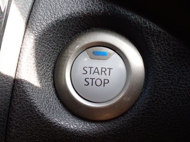 �v�b�V���X�^�[�g�ŃG���W���n����