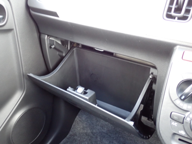 ���[�����Ղ�O���[�u�{�b�N�X�B