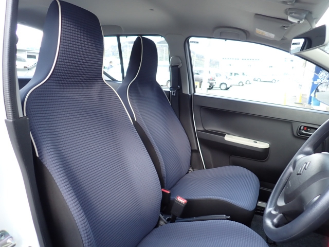 �t�����g�V�[�g�A��ԗǍD�ň��S�ł��B�傫�ȉ�����Ȃ����S�ł�