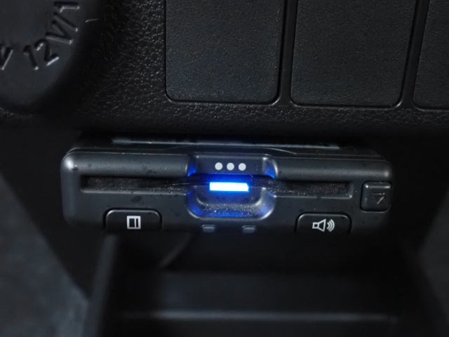 ETC���������Ă��܂��B�m���X�g�b�v�ŗ�������ʉ߂ł��܂��B���ꂵ�������ł���ˁB