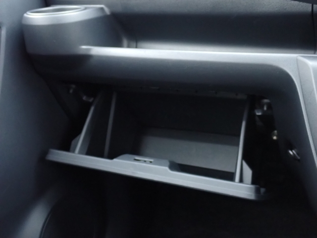 ���[�����Ղ�O���[�u�{�b�N�X�B