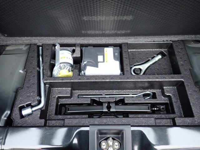 �p���N�C���L�b�g���t���Ă܂�.