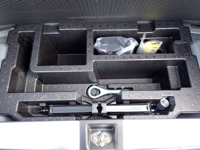 �p���N�C���L�b�g���t���Ă܂�.