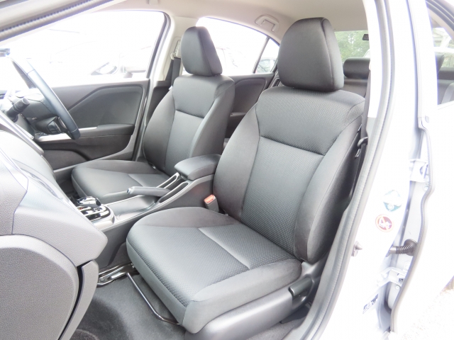 �t�����g�V�[�g����ԗǍD�ł���B�傫�ȉ�����Ȃ��A���S�ł��B����S�n�������ł���B