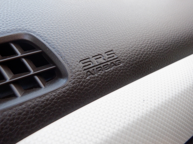 安心の衝突被害軽減装置・レーンキープアシスト付きです