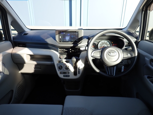 インパネ画像になります。車内は専門業者にて室内クリーニング施工済みなので、大変清潔です。