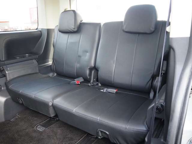 ���W�l���I�R��ڂ͒��ˏグ�^�C�v�ɂȂ�