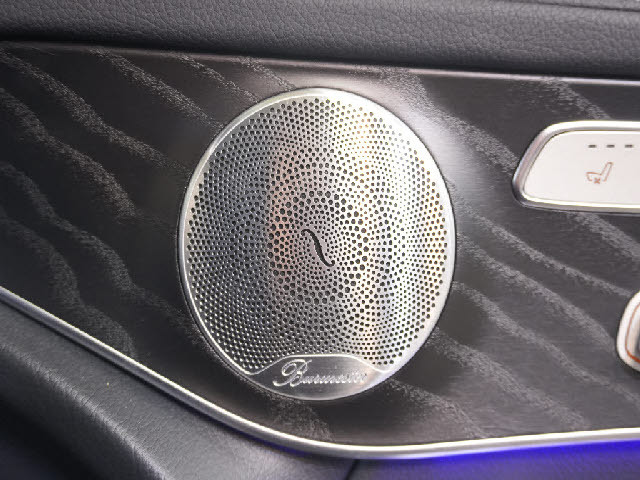 ■時間帯や天候を気にせずにお車をご覧頂ける屋内展示場！■掲載以外の写真４０枚もホームページで公開中！是非ご覧下さい！ｈｔｔｐ：／／ｗｗｗ．ｔｕｃ−ｙａｓｈｉｏ．ｃｏｍ