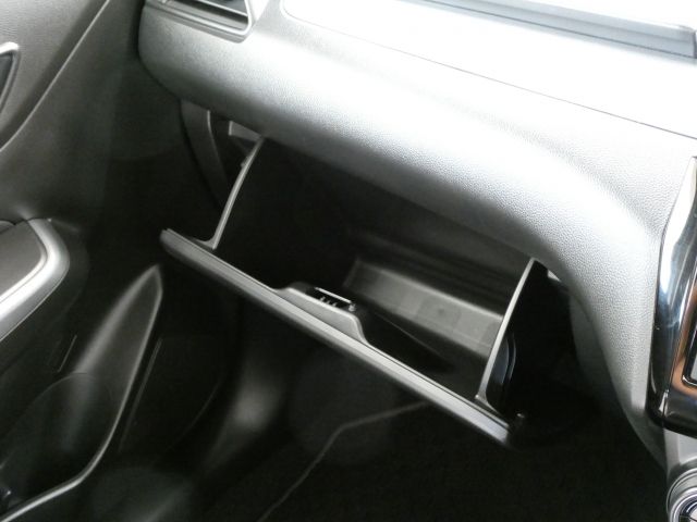 �e�B�b�V��������X�y�[�X��A�Ԍ��ؓ���Ȃǂ̕��������ނȂǂ�����܂�