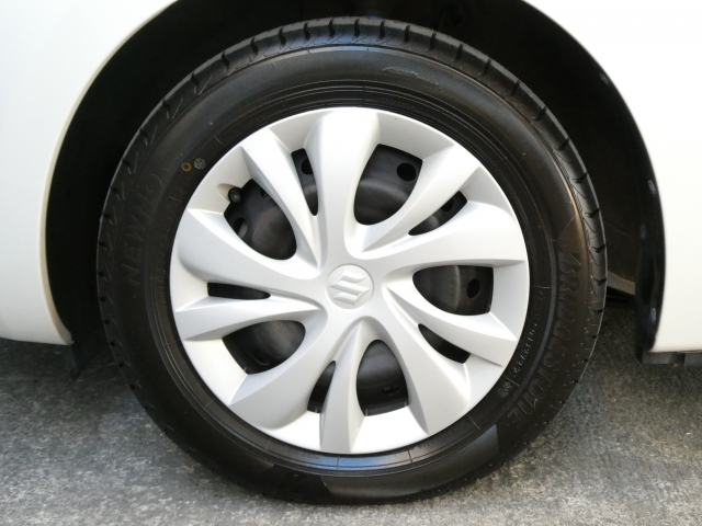 �����z�C���L���b�v