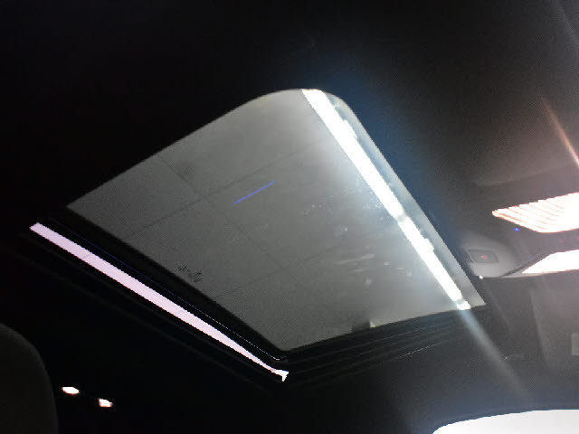 専門店ならではの納車前整備を実施！専用テスターも完備！諸経費につきましてはお気軽にお問合せ下さい。納車後の車検・点検・鈑金・ドレスアップなども当社お客様特別価格にてご案内させて頂きます。無料代車完備！