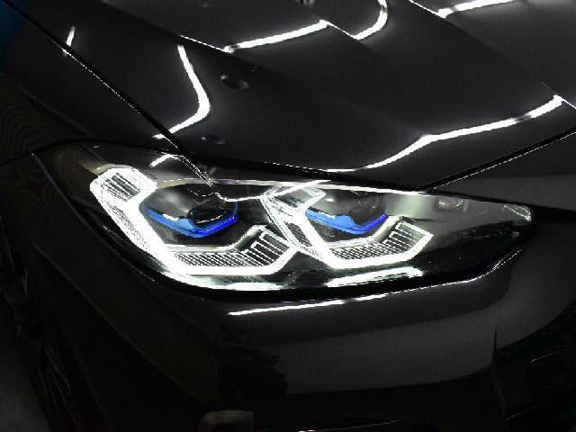 全車店頭にて展示中！お越し頂ければ現車確認が可能です。お気軽にお越しくださいませ。専門スタッフが細かくご説明させて頂きますので輸入車にご不安がある方でも安心です。