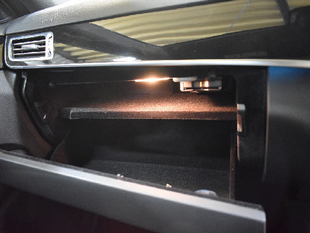 ���X�Ȃ�ł͂̔[�ԑO���������{�I��p�e�X�^�[�������I���o��ɂ��܂��Ă͂��C�y�ɂ��⍇���������B�[�Ԍ�̎Ԍ��E�_���E���E�h���X�A�b�v�Ȃǂ����Ђ��q�l���ʉ��i�ɂĂ��ē������Ē����܂��B������Ԋ����I