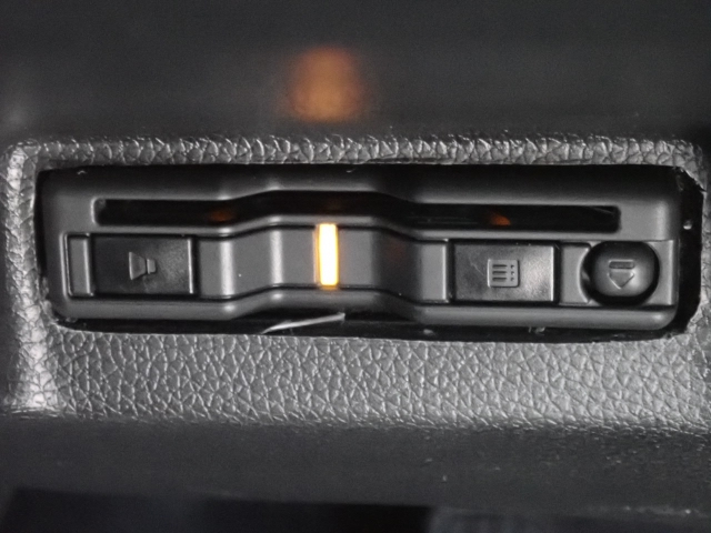 ETC���������Ă��܂��B�m���X�g�b�v�ŗ�������ʉ߂ł��܂��B���ꂵ�������ł���ˁB