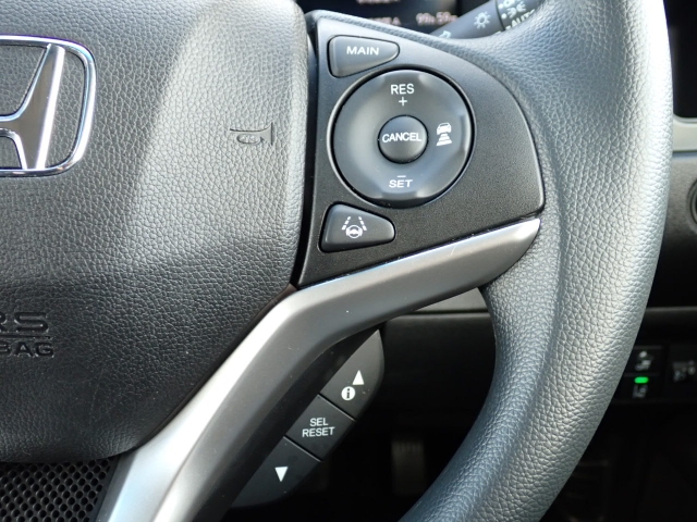 �y�N���[�Y�R���g���[���z�������H�ł̒��������s���y�Ɂ�A�N�Z���y�_���𓥂܂��Ɏԑ������ɕۂ��Ƃ��\�ł��B�O���̎ԗ������m���ĎԊԂ�ۂ悤�ɑ��x���߂��Ă���܂��I�I