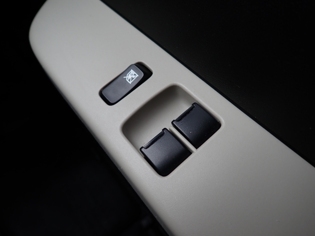 �O�ȃp���[�E�B���h�[�d�l�B