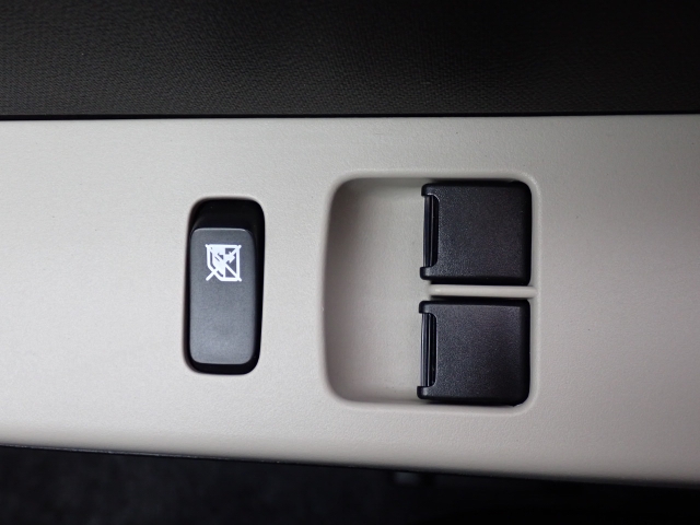 �O�Ȃ̑��̊J�͓d���ɂȂ�܂��̂ŁA�֗��ł���ˁB