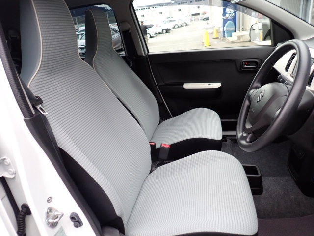 �t�����g�V�[�g�A��ԗǍD�ň��S�ł��B�傫�ȉ�����Ȃ����S�ł�