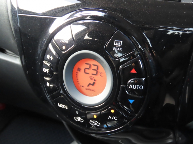 �I�[�g�G�A�R�������B���x�ݒ肪�ł��āA�������K�ł���B