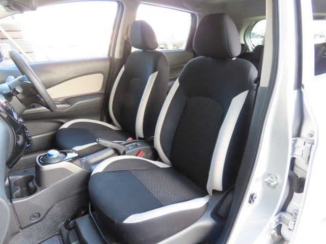 �t�����g�V�[�g����ԗǍD�ł���B�傫�ȉ�����Ȃ��A���S�ł��B����S�n�������ł���B