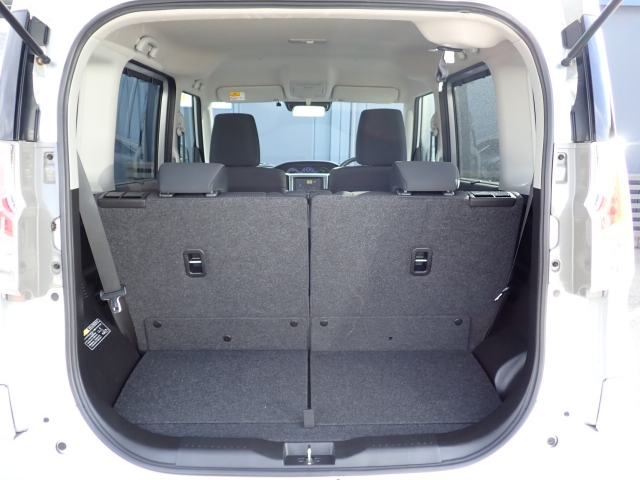 �ʏ펞�̃��P�b�W�X�y�[�X�ł��I�傫�ȊJ���ŉו��̏悹�~�낵���y�ɍs���܂��B