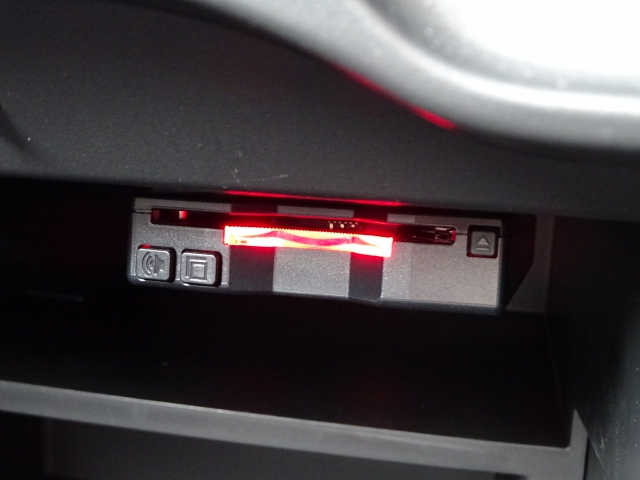 ETC���ڂł��B�L�����H�̗������Œ�Ԃ��鎖�Ȃ��X���[�Y�ɒʉ߂ł��܂��B