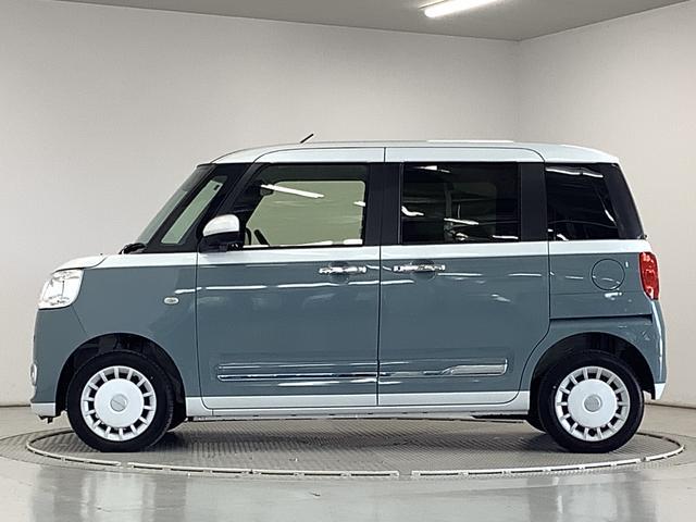 【キレイなおクルマがお待ちしております】兵庫ダイハツでは店舗入庫前に当社再生工場にてクリーニング！店舗でも定期的に洗車♪品質には自信があります！お気軽にご来店下さい。