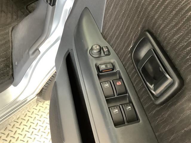 �y�܂��͍݌Ɋm�F���z�����������d�b�������������̂ɁA�^�b�`�̍��Łu�����܂���I��������Ă��܂��܂����I�v�Ƃ����������Ă����������Ƃ����т��ь�����܂��B�������̍ۂ͂P���P�b�ł��������A���������I