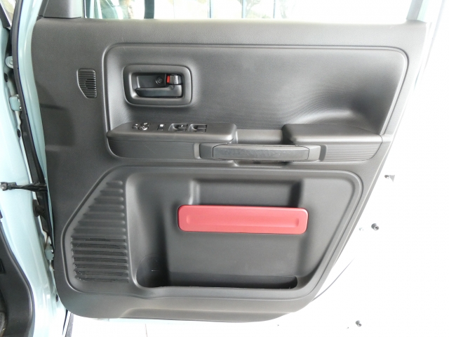 �^�]�ȃh�A���������ɏ��ނ�y�b�g�{�g�������[�ł���X�y�[�X�������܂�