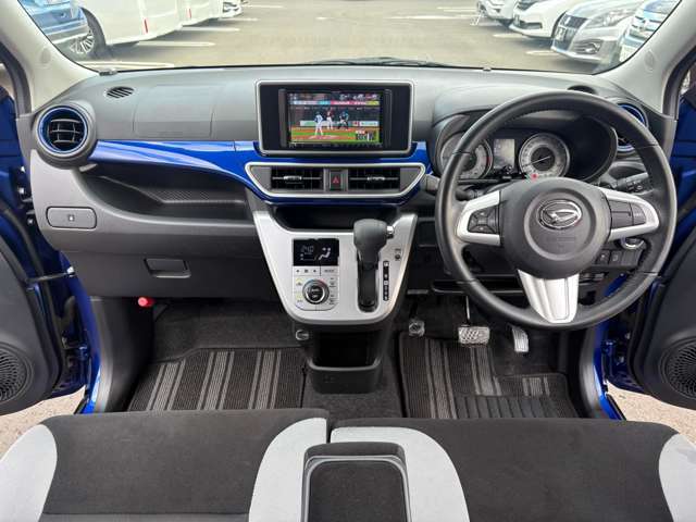 ������񔃎�E������s���Ă���܂��B����