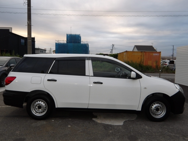 �y���Îԃ��[�X��t���I�z������z�ł���蒸����}�C�J�[���[�X�v���������p�ӂ��Ă���܂��B�����ς�̂����k�̓I���b�N�XU-car����X�܂ł��C�y�ɂǂ����I