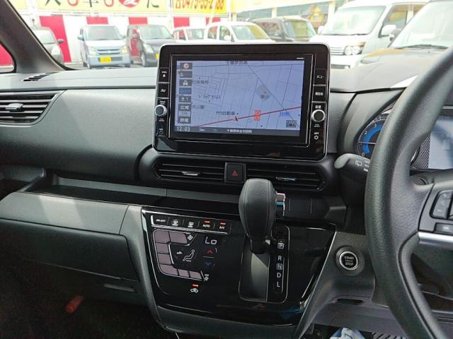 当社は法定費用と車両外諸費用を含んだ総額表示点です。ヤフ-の中古車サイトをご覧の方は（メ-ル見積もり・在庫を確認する）のボタンを押して総額表示の金額を確認して下さい。総額には（車検）整備代税金含みます