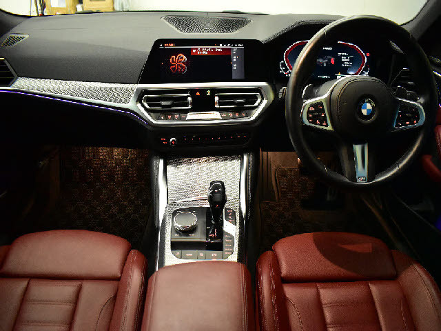 掲載以外の画像も当店ＨＰにて多数公開中です！ご来店が難しい方でも安心して購入していただけるよう細部まで掲載しております。専門店ならではの良質な中古車のみを販売しております。